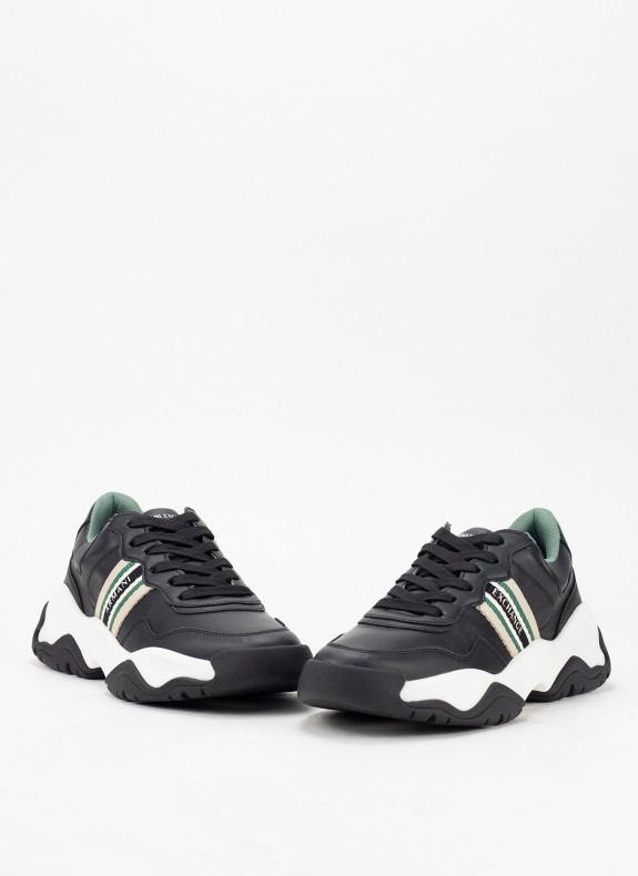 Zapatillas Armani Exchange XDX156 preto