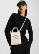 Bandolera Karl Rochelle K/Rsg Square Small Tote beige