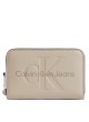 Monedero Calvin Klein Sculpted Med Zip Around Mono taupe