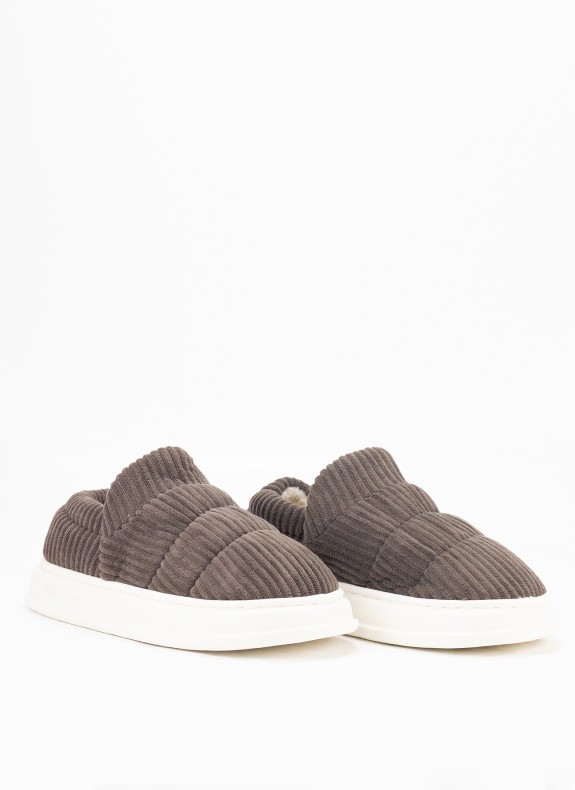 Chaussons Keslem 9843 marron