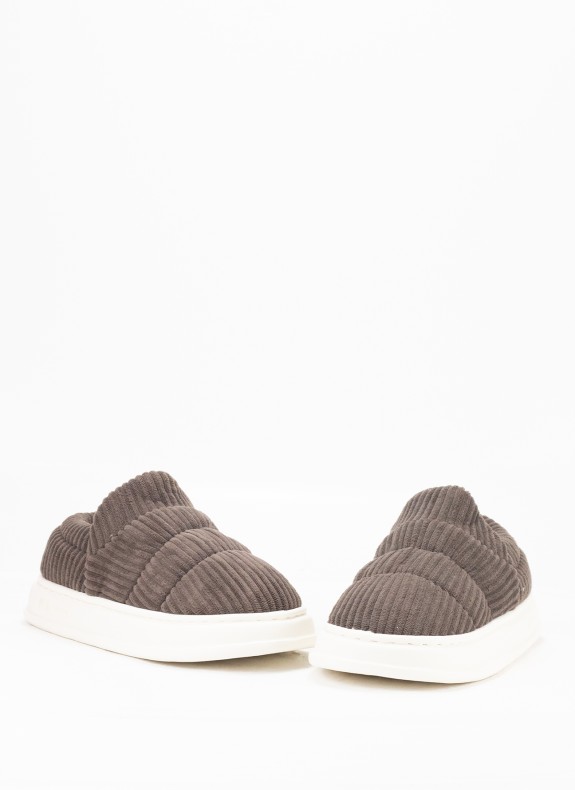 Keslem casa pantofole 9843 marrone