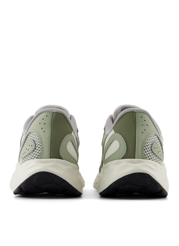 Zapatilla Deportiva New Balance Waris para Mujer en Color Verde