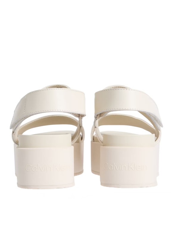 Sandalia Calvin Klein Flatform Sandal Sling In beige