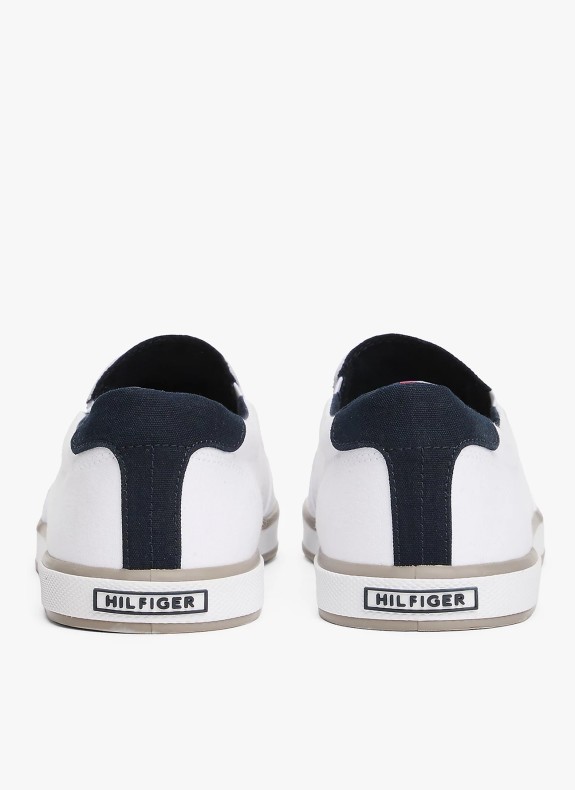 ICONIC SLIP ON SNEAKER