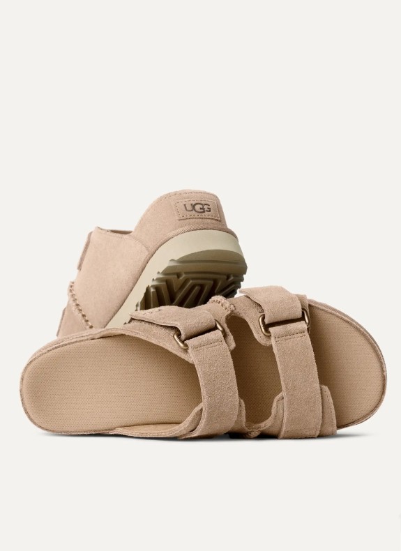 Sandalia Ugg Goldenstar Hi Slide beige