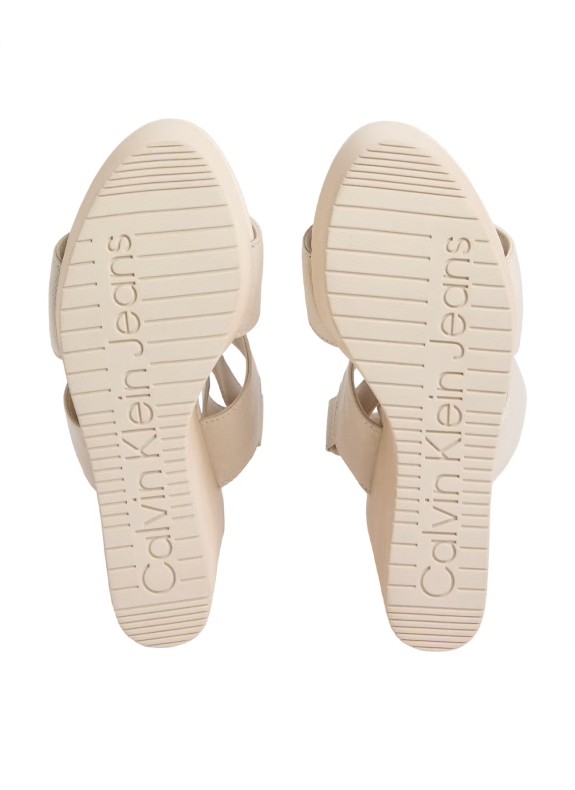 Sandale compensée Calvin Klein en toile beige