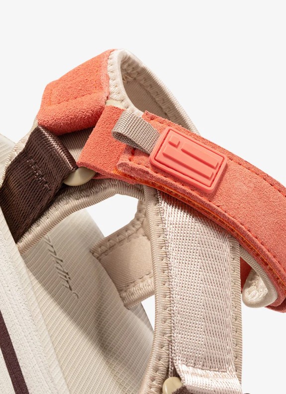 Sandalia D. Franklin Forest High Strips marrom