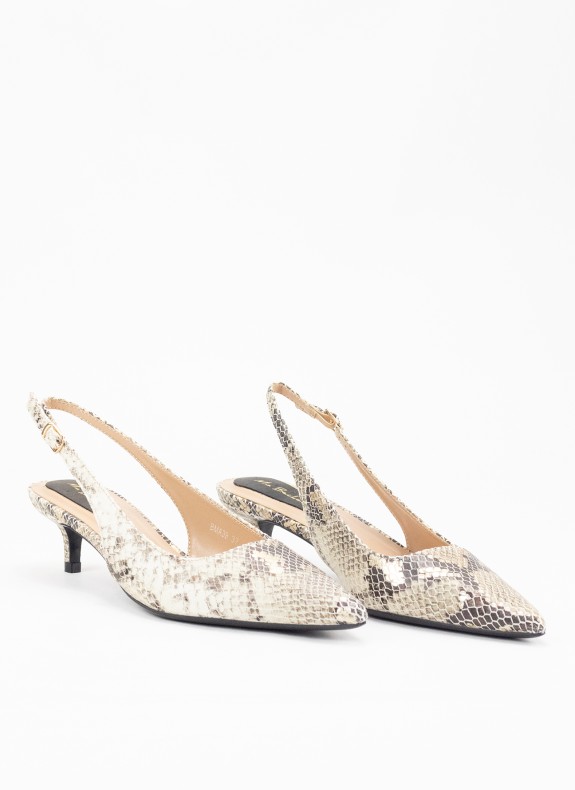 Fallen Schuh mit Frauen stilvolle Schlange