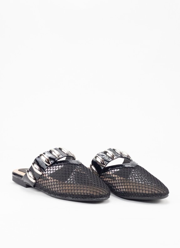 Zueco con Tachuelas para Mujer en Color Negro