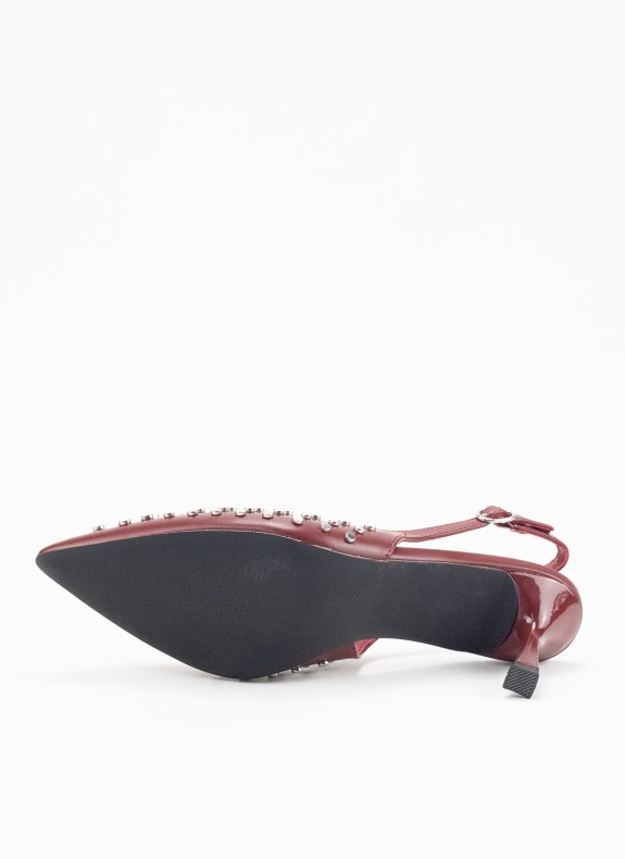 Zapato de Salón con Tachuelas y Tacón para Mujer Color Burdeos