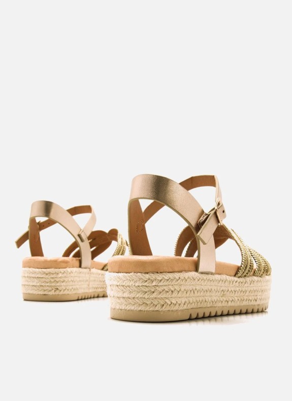 Sandalia Mustang Amelie 54501 oro