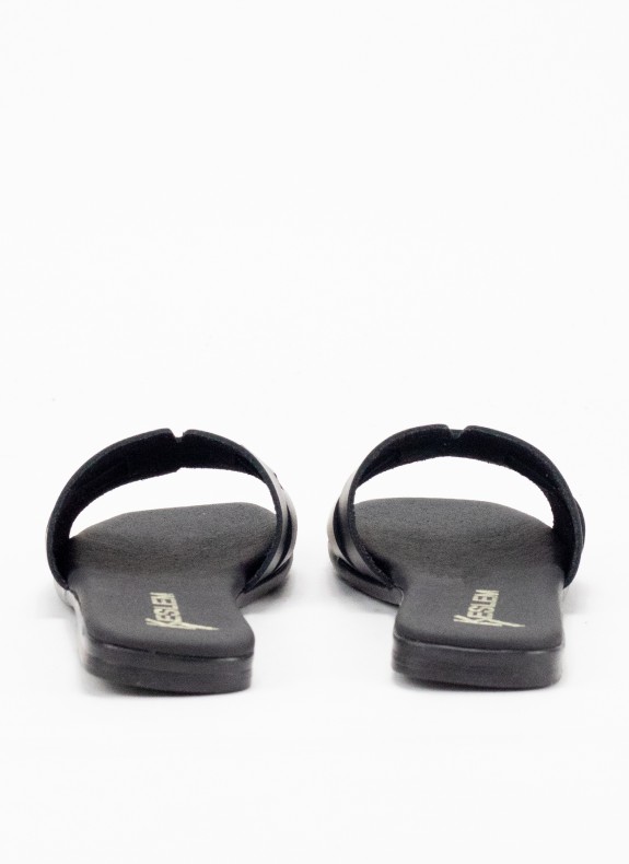 Sandale Plate en Cuir pour Femme en Couleur Noire