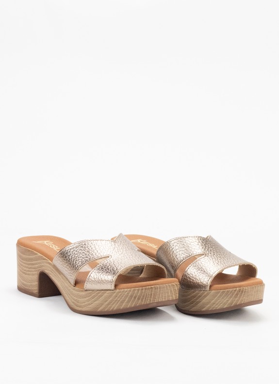 Zueco de Piel con Tacón para Mujer en Color Oro