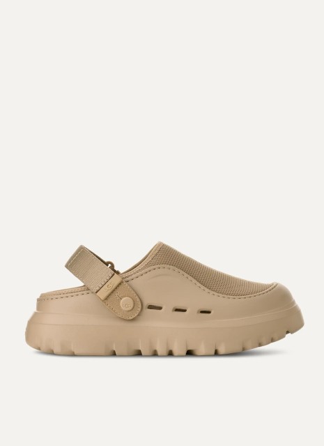 Zueco UGG Peakmod beige