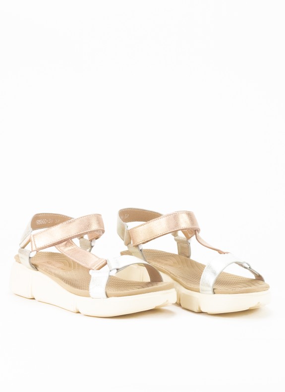 Sandal mit Keil für Damen in Platinum Farbe
