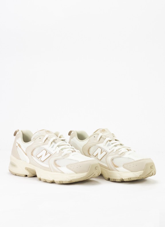 Nuovo slipper Sportiva GR530 per le donne in colore beige