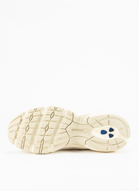 Nuovo slipper Sportiva GR530 per le donne in colore beige