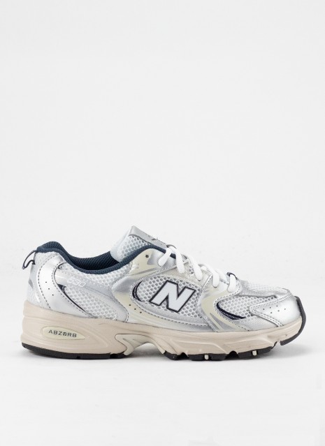 Zapatilla Deportiva New Balance GR530 para Mulher em Cor Gris