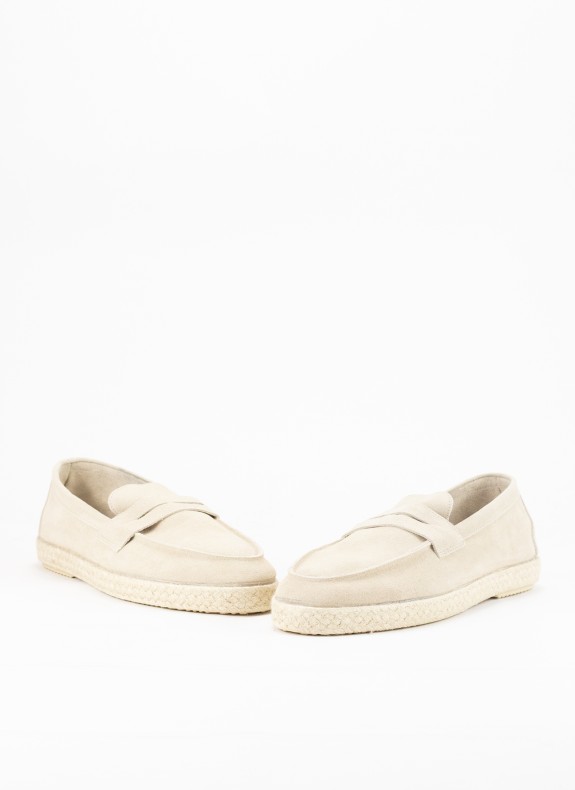 Scarpe uomo in colore beige