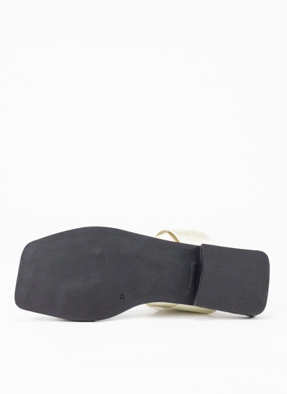 Sandale pour Femme en Couleur Or