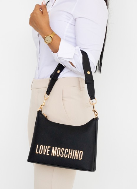 Je suis désolé, mais "JC4025" ne semble pas être un texte en espagnol à traduire. Pourriez-vous fournir un texte clair ou comple