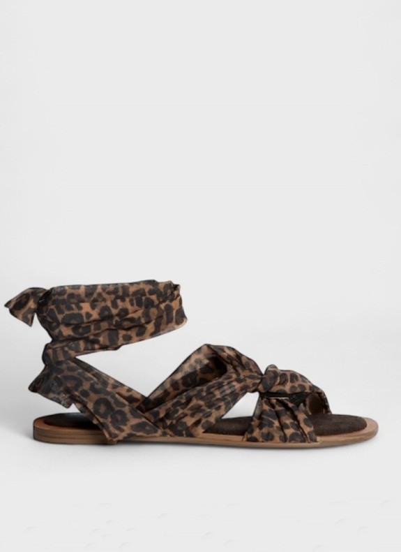 Sandalia Plana com Tiras para Mulher em Leopardo