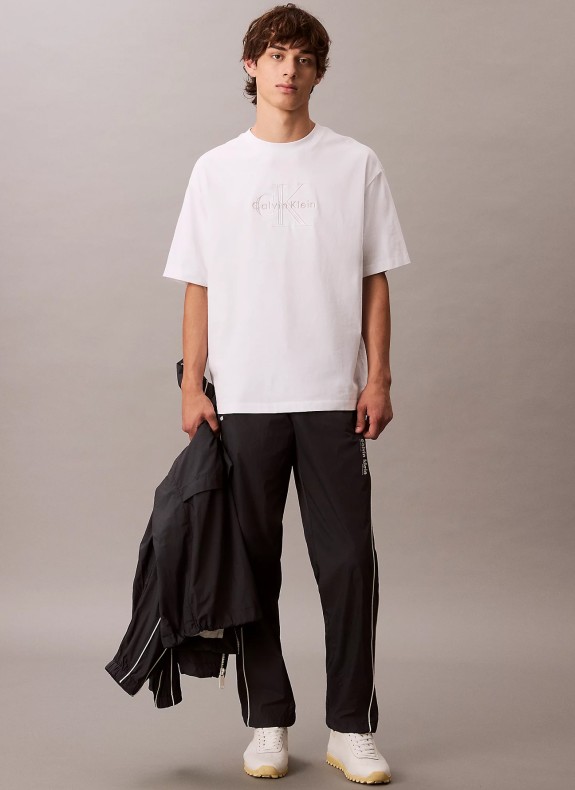 NYLON FROISSÉ DÉCONTRACTÉ