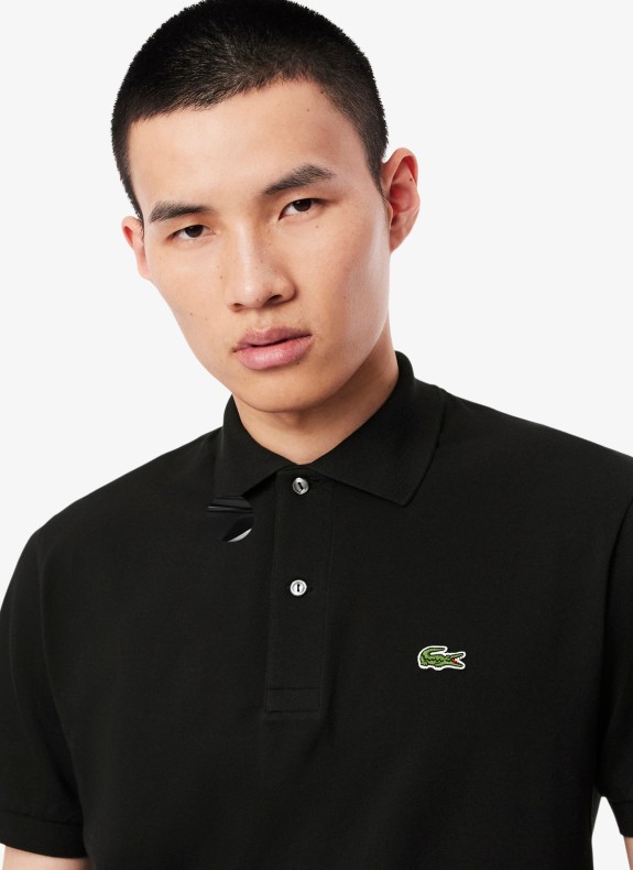 SHORT SLEEVED RIBBED COLLAR