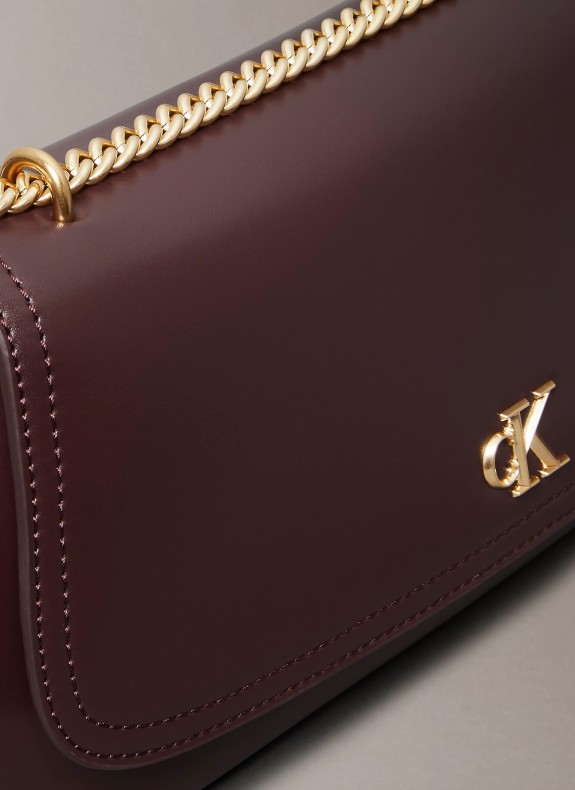 CK CONVERTIBLE CHAIN SMALL BAG