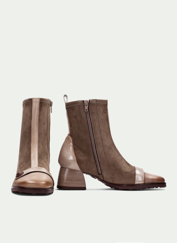 I'm sorry, but the text you provided does not appear to be in Spanish. Could you please provide the text you would like me to tr