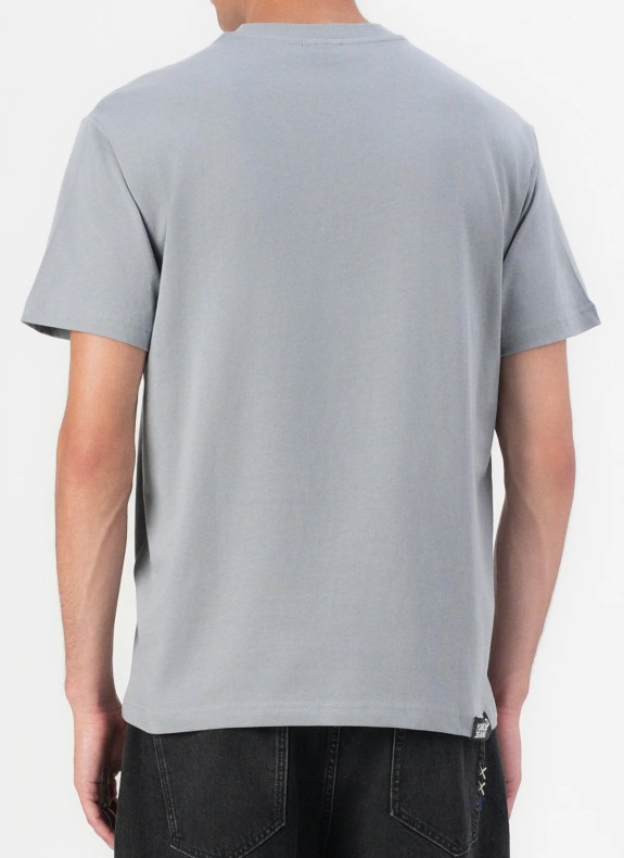 KLJ REG SS ESSENTIAL TEE