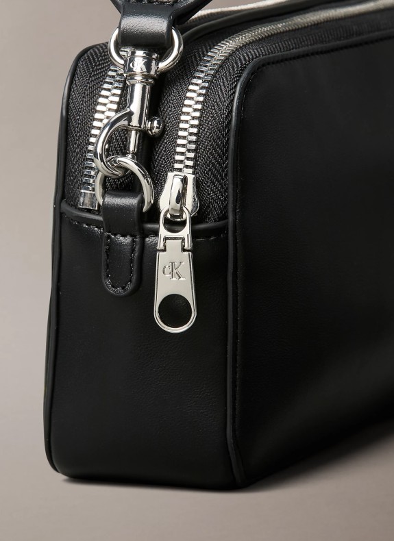 WEBBING DOUBLE STRAP CAMERA BAG