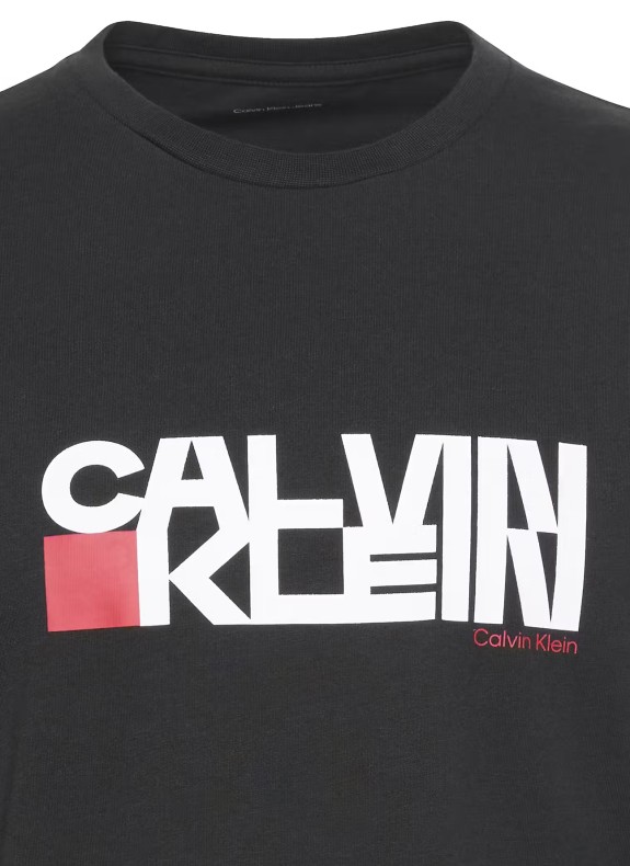 SS 30S EU CK REDBOX GRAPHIC TEE