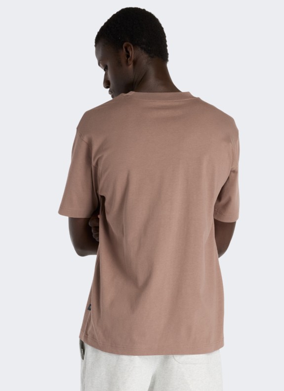 NOUVEAU CHASE