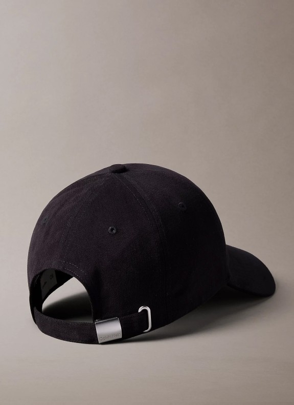 Gorra Calvin Klein Large Layered Monologo Cap negro