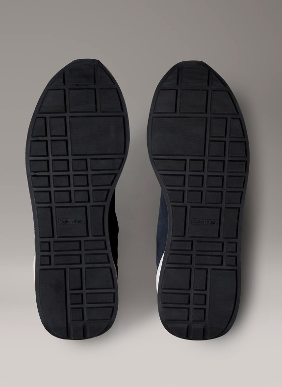 RETRO RUNNER ESS MIX MAT