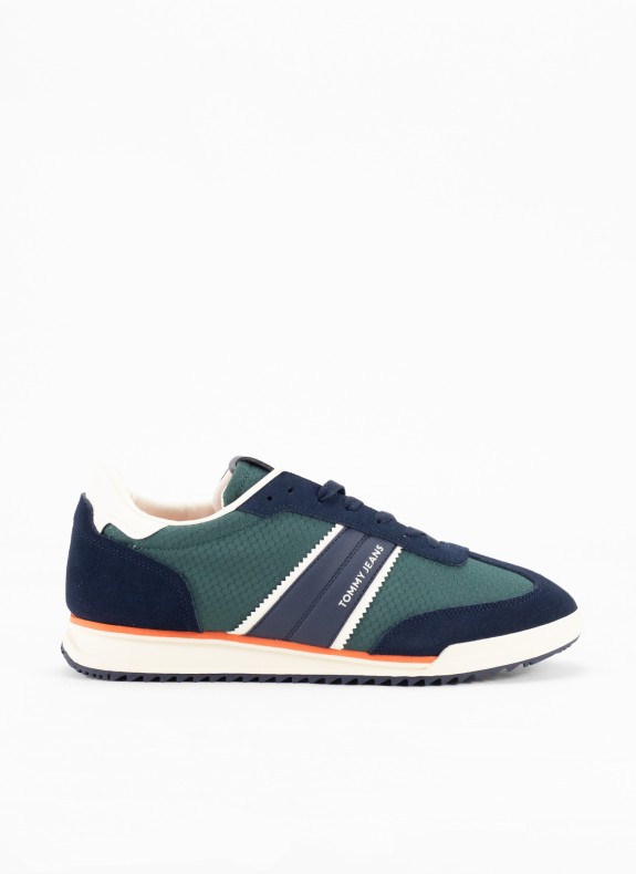 TJM RETRO RUNNER CLEATED