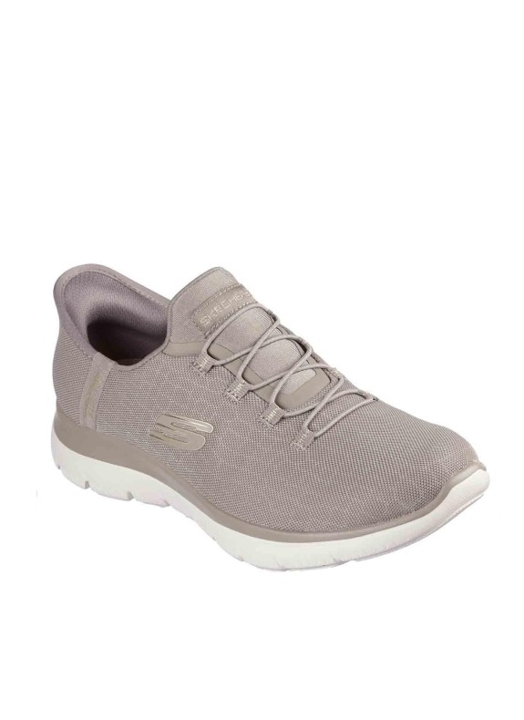 SLIP-INS SUMMITS CLASSY