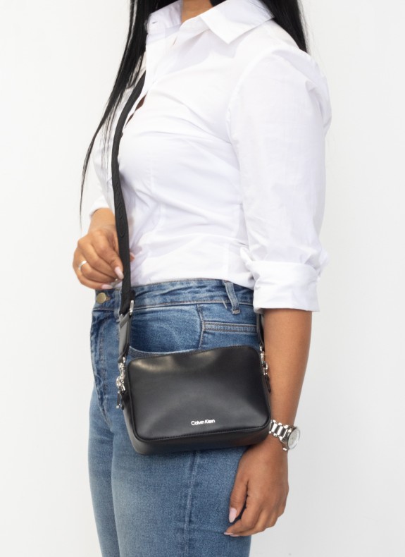 WEBBING DOUBLE STRAP CAMERA BAG