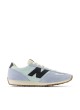 Zapatillas New Balance U471 en color celeste para mujer