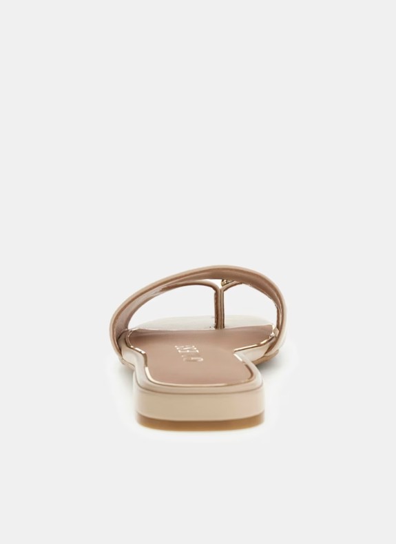 Sandale Guess Tablita en couleur nude pour femme.