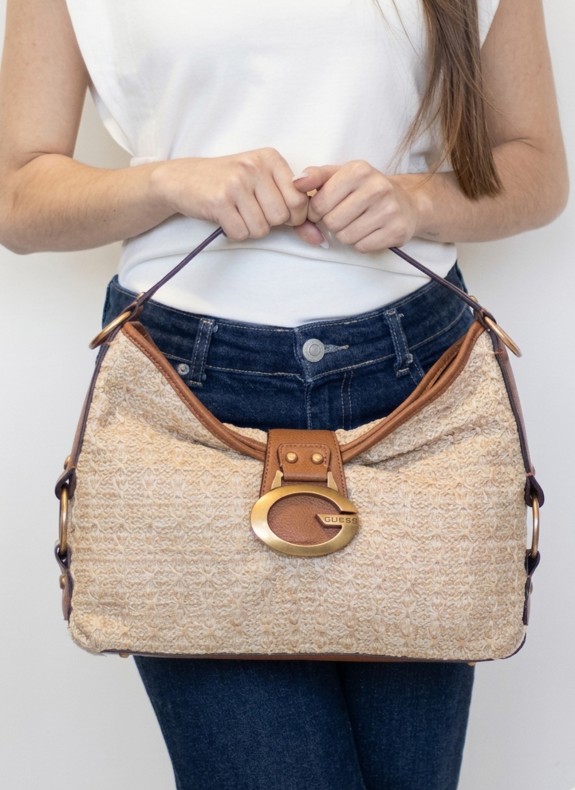 Bolso Guess Camden Shoulder Bag en color cuero