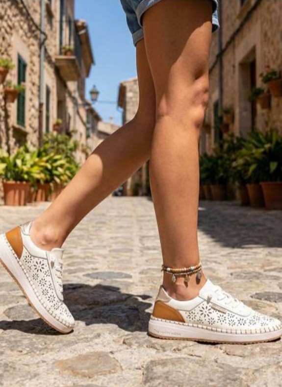 Baskets The Happy Monk Alcala-002 en couleur glace pour femme
