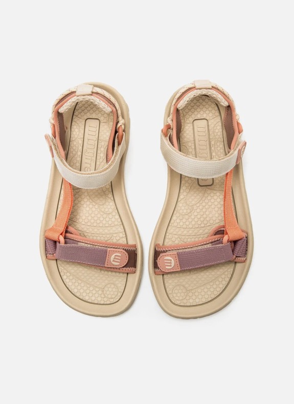 Sandalias barefoot Mustang 85517 en color naranja para mujer