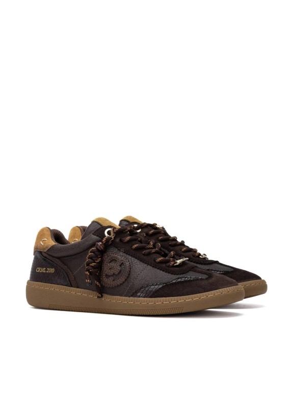Zapatillas Carmela 16424101 en color marrón para mujer